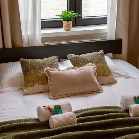 Apartment Huswell - Spacious And Warmly Furnished Ostend